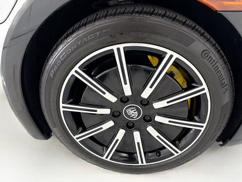 Certified 2021 Porsche Taycan Turbo S AWD/4WD image 32