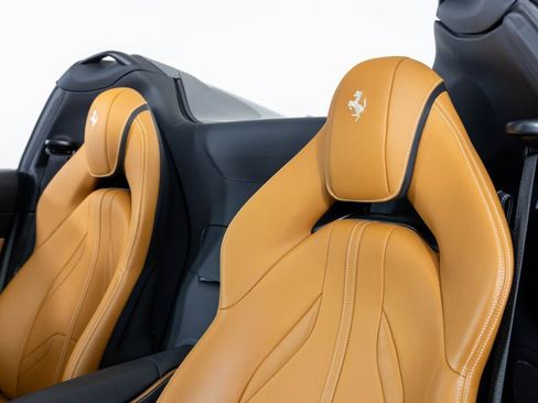 Certified 2021 Ferrari 812 GTS RWD image 62