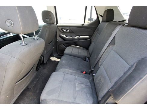 Used 2019 Chevrolet Traverse LS FWD image 7