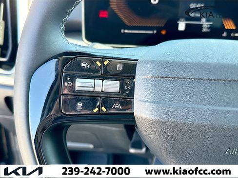 New 2026 Kia Sorento LX image 35
