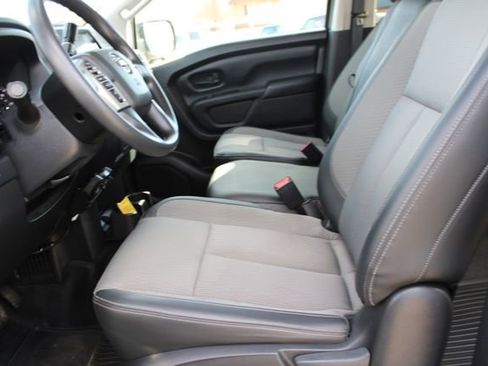 Used 2021 Nissan Titan S w/ S Utility Package image 37