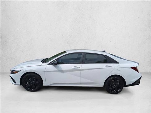 New 2026 Hyundai Elantra Sport FWD image 5