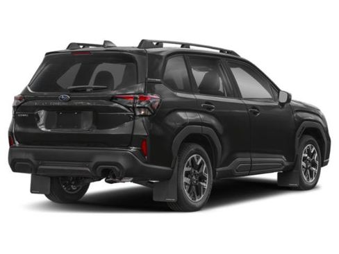 Used 2025 Subaru Forester Premium AWD/4WD image 5