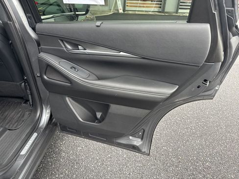 Used 2023 INFINITI QX60 Luxe w/ Cargo Package image 5