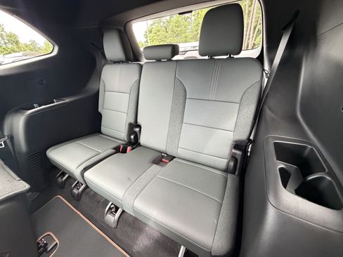 New 2026 GMC Acadia AT4 AWD/4WD image 16