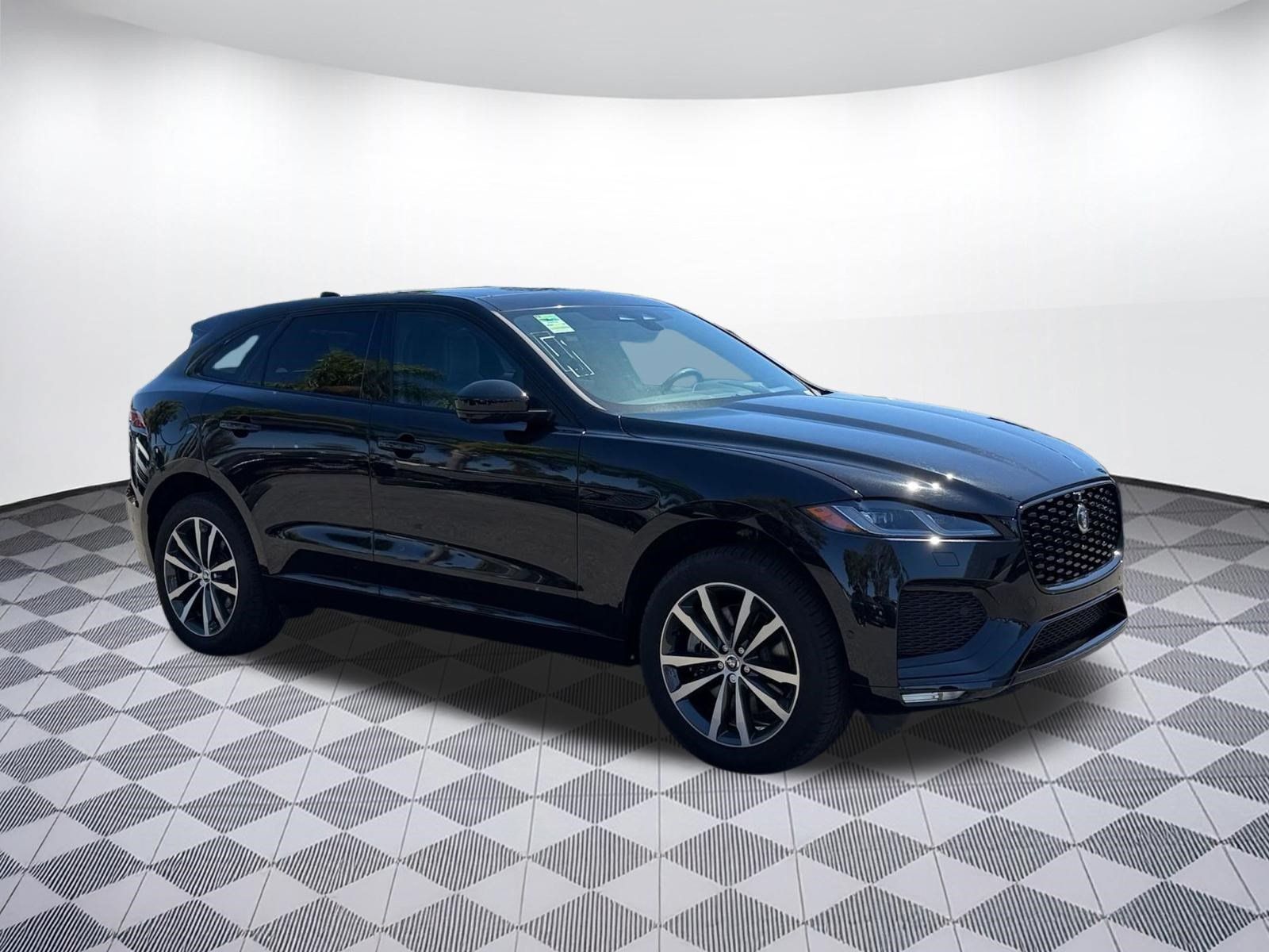 New 2026 Jaguar F-PACE R-Dynamic S AWD/4WD image 7