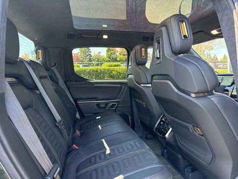 Used 2022 Rivian R1T Adventure image 24