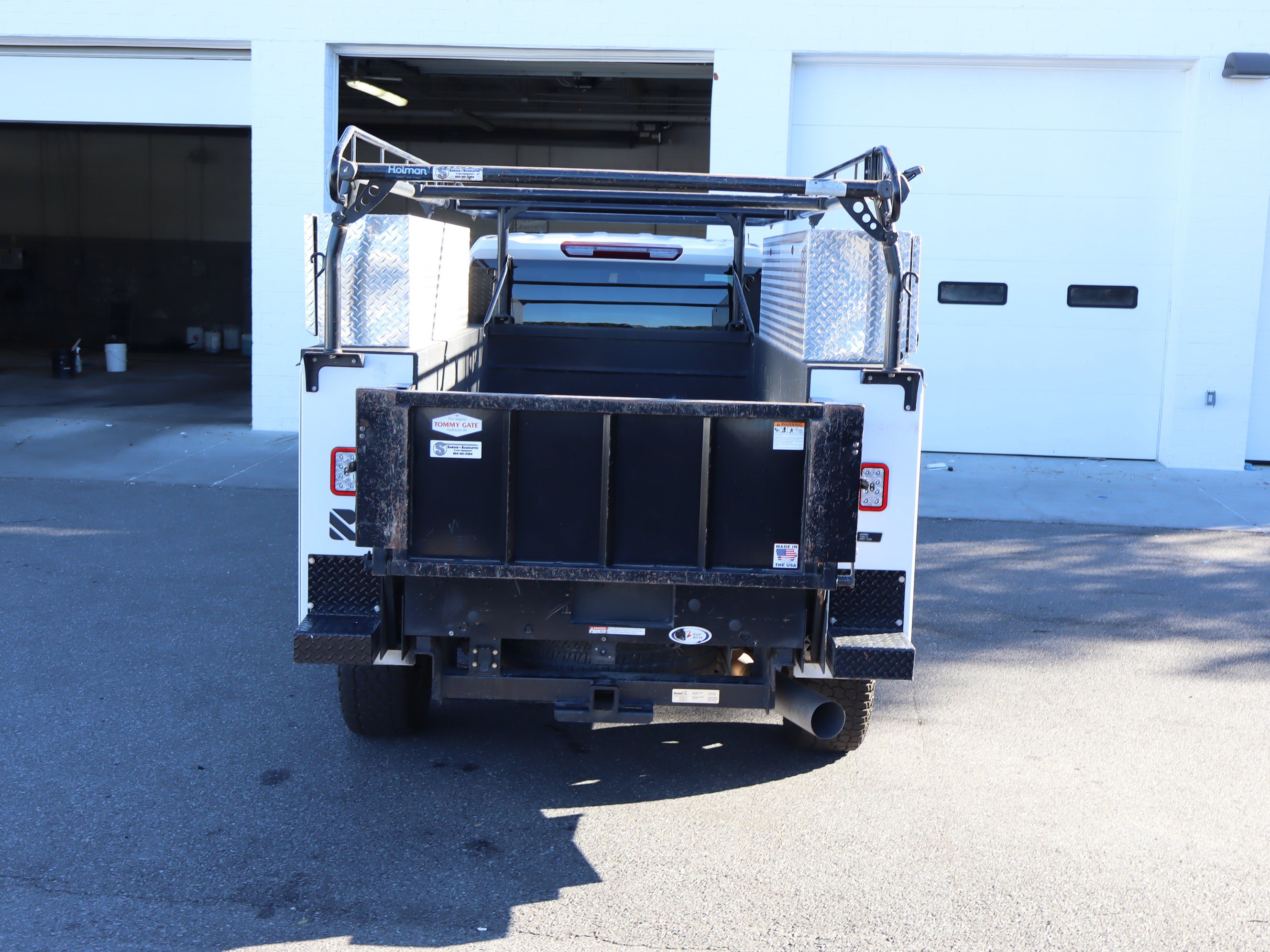 Used 2024 Chevrolet Silverado 2500 Custom w/ Custom Value Package AWD/4WD image 10