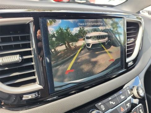 New 2026 Chrysler Voyager LX image 32