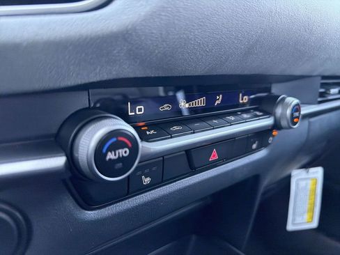 Used 2026 MAZDA CX-30 Aire Edition image 19