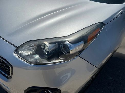 Used 2017 Kia Sportage EX FWD image 26