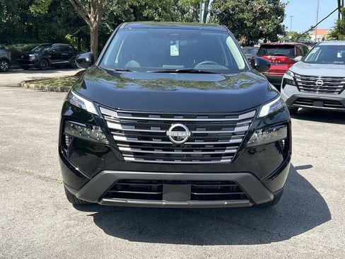 New 2026 Nissan Rogue SV AWD/4WD image 2