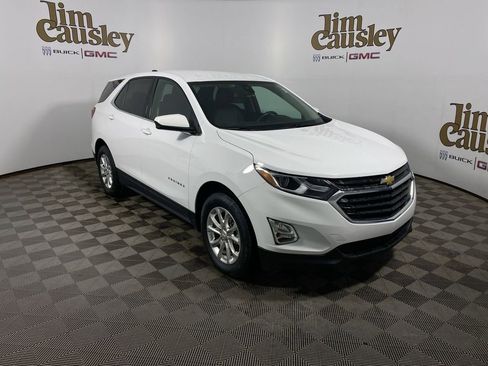 Used 2020 Chevrolet Equinox LT w/ Driver Convenience Package image 1