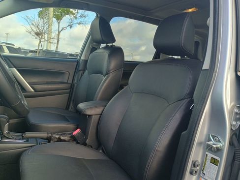 Used 2016 Subaru Forester 2.5i Touring w/ Eyesight & Navigation System image 14