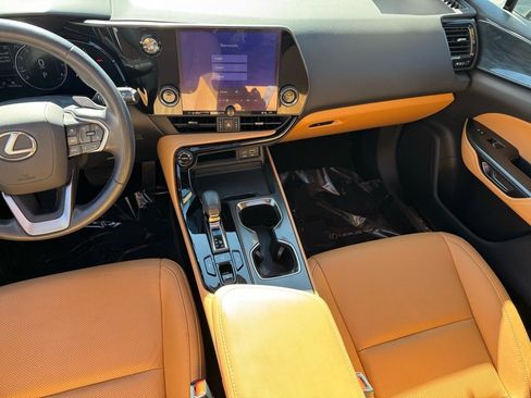 Used 2024 Lexus NX 250 FWD w/ Cold Area Package image 18