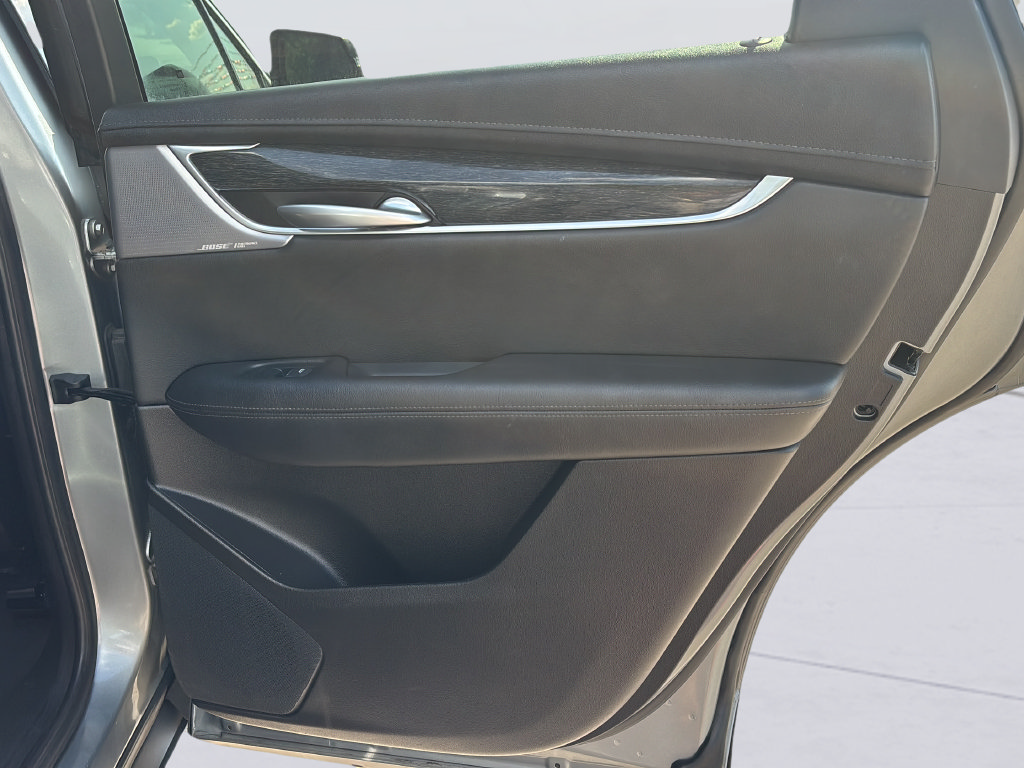 Used 2023 Cadillac XT5 Premium Luxury FWD image 12