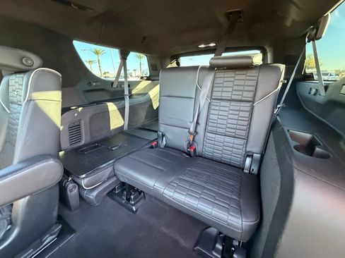 Used 2023 Cadillac Escalade ESV Sport Platinum w/ LPO, ONYX Package image 19