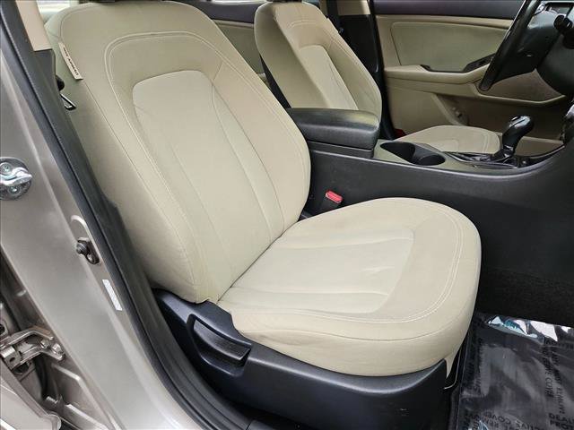 Used 2011 Kia Optima EX FWD image 20