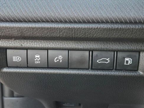 Used 2025 Toyota Camry SE w/ Multimedia Upgrade Package FWD image 13