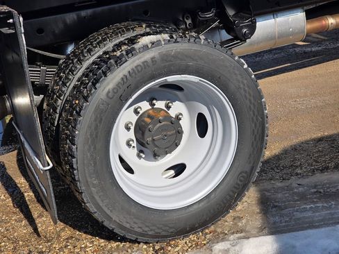 New 2026 Ford F450 XL w/ XL Chrome Package image 11