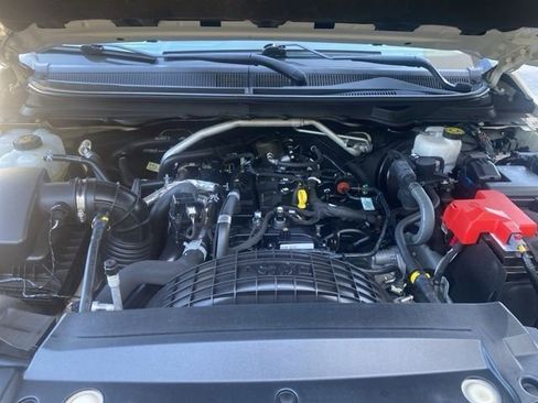 Used 2022 Ford Ranger XLT w/ Equipment Group 301A Mid RWD image 9