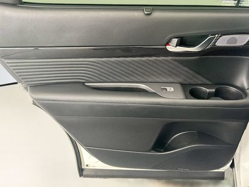 Used 2024 Hyundai Palisade Calligraphy FWD image 25
