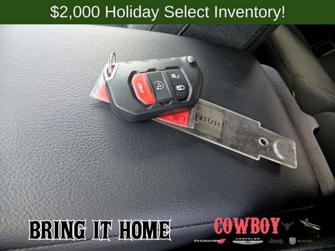 New 2025 Jeep Gladiator Willys image 32