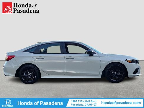 Certified 2024 Honda Civic Sport image 4