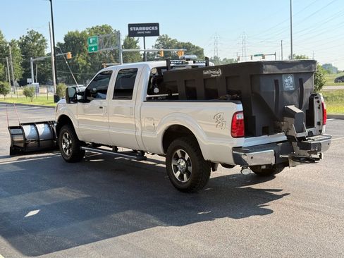 Used 2013 Ford F250 Lariat w/ Lariat Interior Pkg AWD/4WD image 3