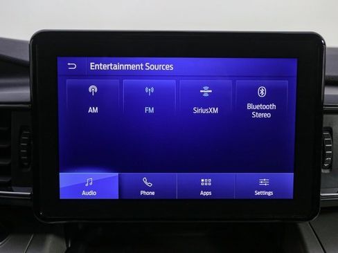 Used 2023 Ford Explorer XLT w/ Equipment Group 202A image 22