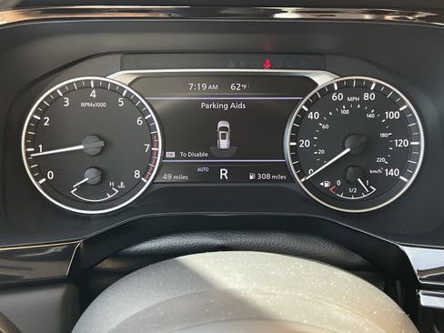 Used 2025 Nissan Pathfinder SV w/ Black Appearance Package image 13