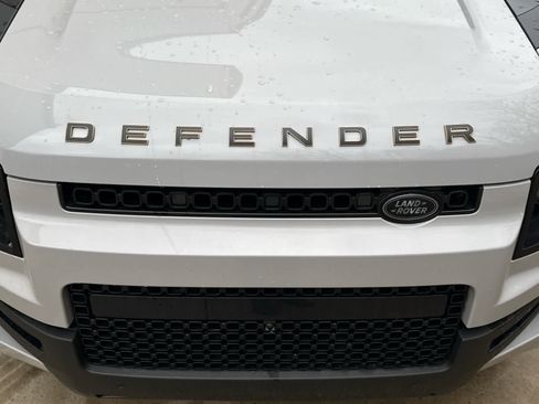 New 2026 Land Rover Defender 110 OCTA image 3