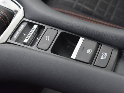 Used 2025 Honda HR-V Sport image 22