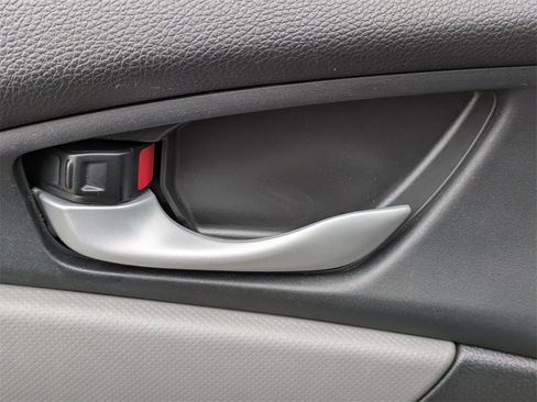 Used 2018 Honda Civic LX image 11
