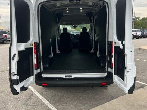 New 2025 Ford Transit 250 148 Medium Roof w/ Load Area Protection Package image 5