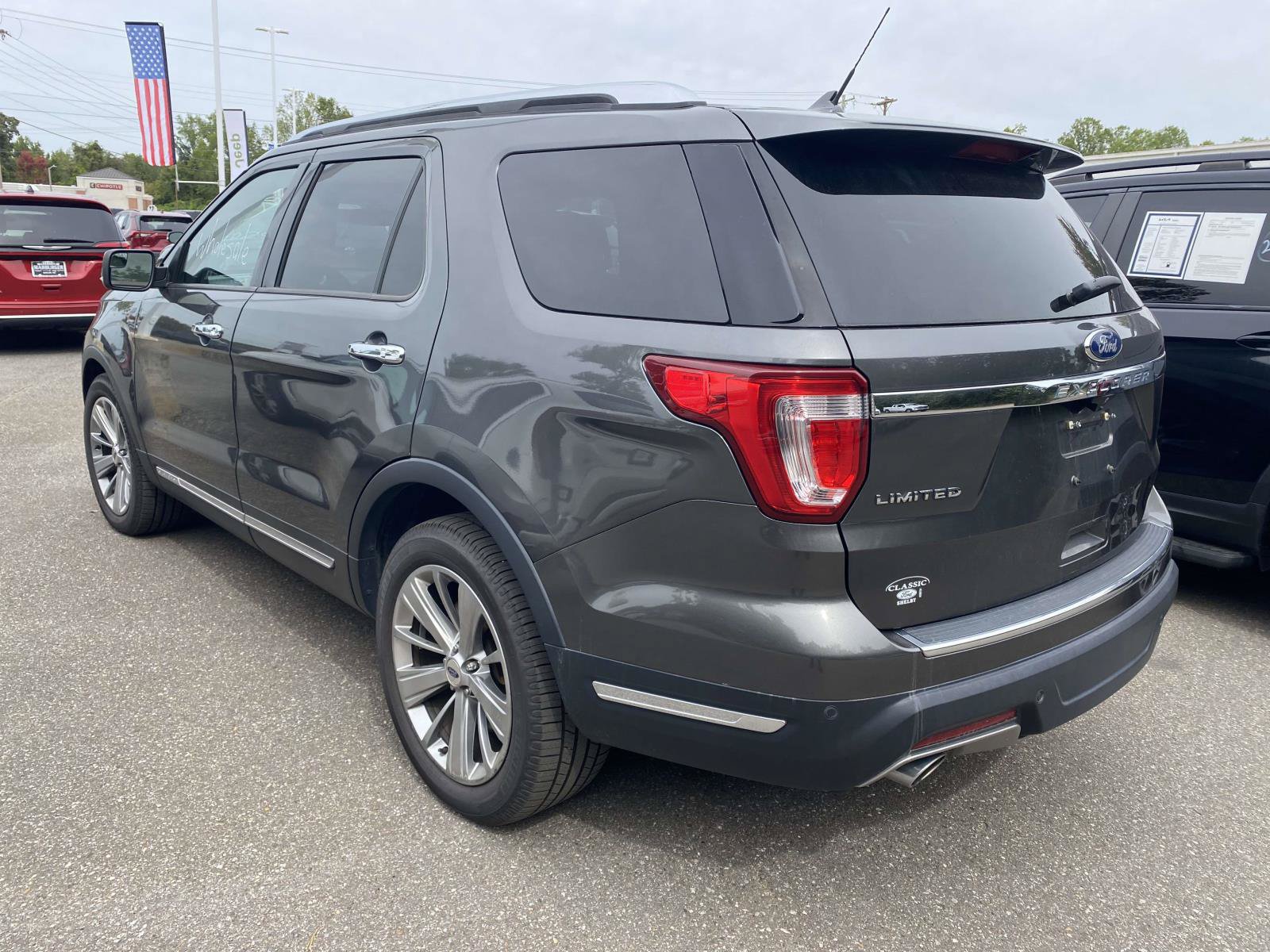 Used 2018 Ford Explorer Limited FWD image 6