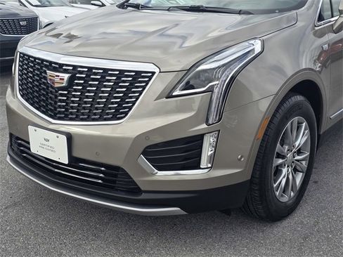 Used 2023 Cadillac XT5 Premium Luxury w/ Technology Package image 11