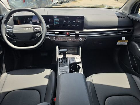 New 2027 Kia Sportage EX FWD image 13