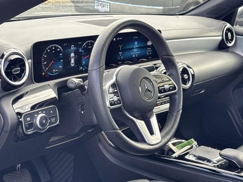 Used 2020 Mercedes-Benz CLA 250 4MATIC image 11