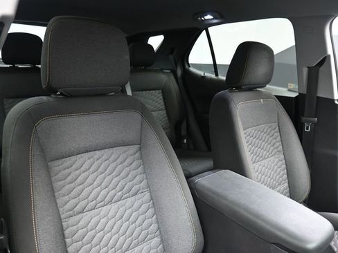 Used 2021 Chevrolet Equinox LT image 27