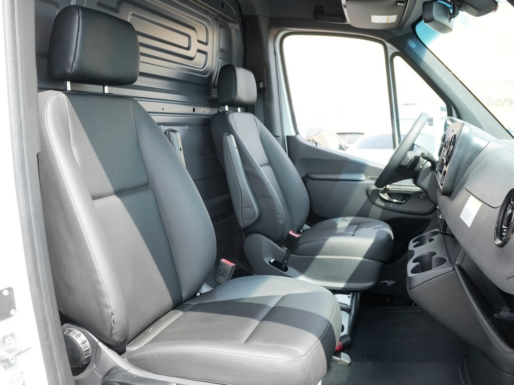 New 2026 Mercedes-Benz Sprinter 2500 image 20