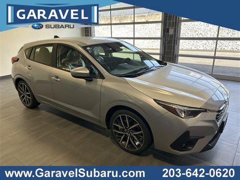 Used 2025 Subaru Impreza 2.0i Sport image 1