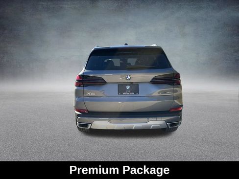 Used 2025 BMW X5 xDrive40i w/ Climate Comfort Package AWD/4WD image 9