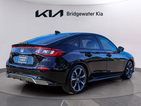 Used 2025 Honda Civic Sport Touring image 6