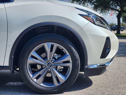 Used 2024 Nissan Murano Platinum w/ Cargo Package FWD image 9