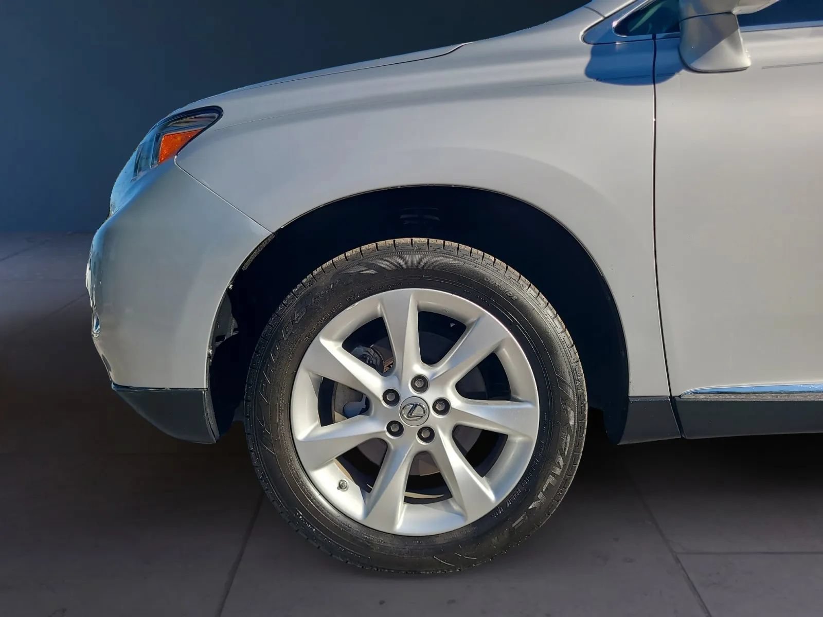 Used 2011 Lexus RX 350 2WD w/ Premium Pkg image 9
