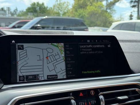 Used 2023 BMW X6 xDrive40i w/ M Sport Package image 21