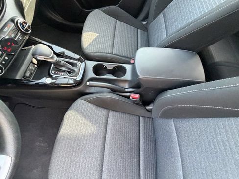 Used 2022 Kia Soul S FWD image 18