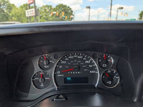 Used 2011 Chevrolet Express 2500 LS RWD image 15