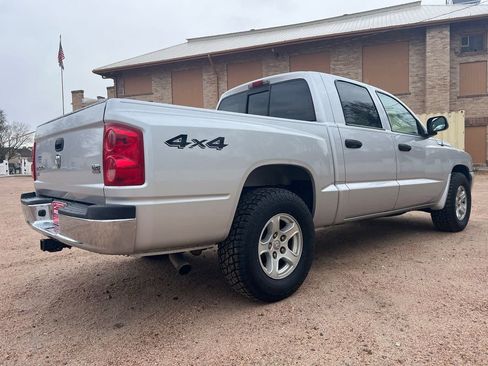 Used 2007 Dodge Dakota SLT w/ Trailer Tow Group AWD/4WD image 7